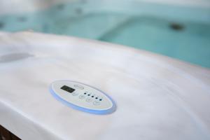 Droshia Traditional Homes, COCO-MAT Full Experience