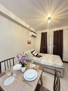 Studio Retreat with Balcony and Pool