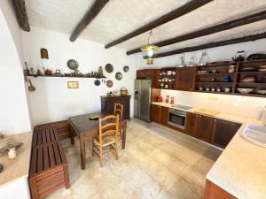 Elafonisi Manor with Private Pool & Jaccuzi