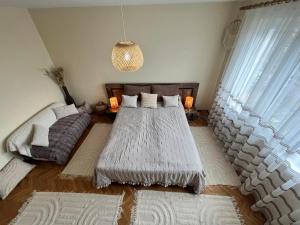 Lovely cozy vintage apartment