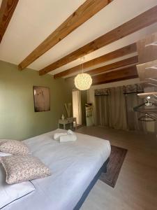 Chalet de Russac - 6 personnes - Jardin clôturé avec terrasse aménagée