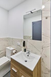 Apartamentos Margarita by gaiarooms