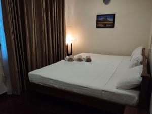 Hotel Caritas Negombo