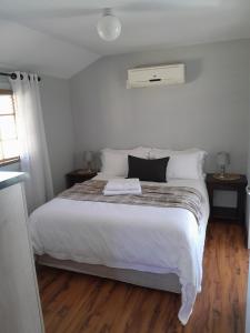 Accommodation Black Ginger