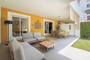 Stylish ground floor Apartment with Garden RDR511