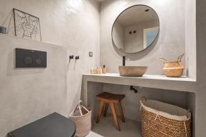 Stylish ground floor Apartment with Garden RDR511