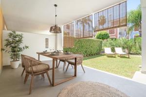 Stylish ground floor Apartment with Garden RDR511