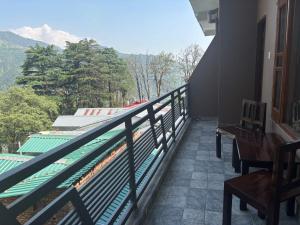 Mainak Guest House