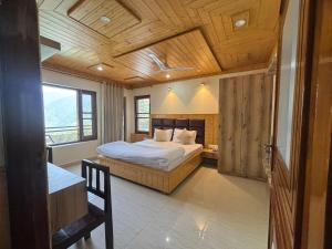 Mainak Guest House