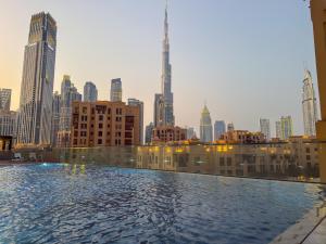 Luxury Stay Skyline Burj View