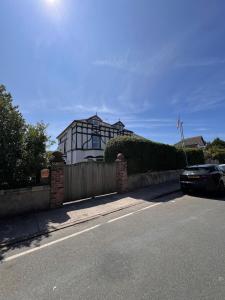 Beach View Apartment