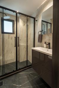 Empyrean Luxury Suites