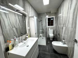 Paseo de la Carretera