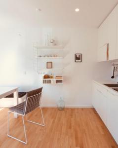 "Friedrich und Franz" by FeWoZauber, 8 Pers, Zentral, 250m Strand, Tiefgarage, Design Architektur