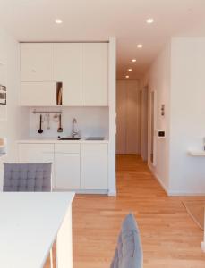 "Friedrich und Franz" by FeWoZauber, 8 Pers, Zentral, 250m Strand, Tiefgarage, Design Architektur
