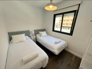 Piso de dos dormitorios y parking