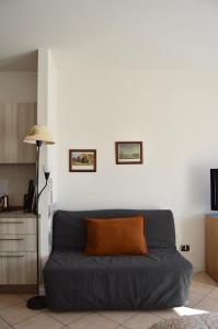 Santa Viola Marconi BLQ