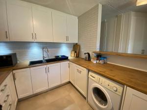 Laguna Waterfront Escape