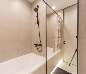 Stylish Apartment with Separate Bedroom in Dock32 Kyiv Center