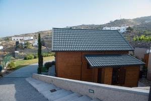 Acogedora Casa de Madera con piscina