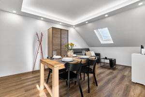 Plešivec View by Mountain ways