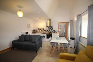 Hare Cottage, Covenham Holiday Cottages