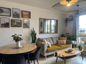 Duplex bohème et lumineux avec balcon, proche Lyon