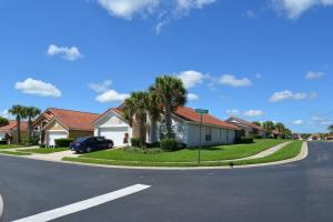 The Beauty of Solana near Disney and Universal