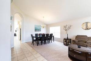 The Beauty of Solana near Disney and Universal