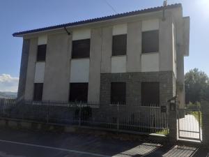 Casa Dusat in Accogliente edificio nel centro di Monforte