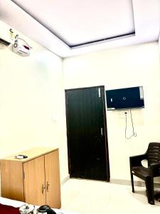 Kashi vishweshwar home stay