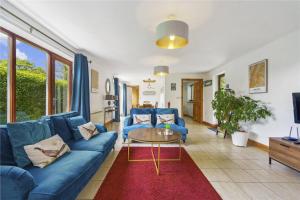 Owl Cottage, Covenham Holiday Cottages