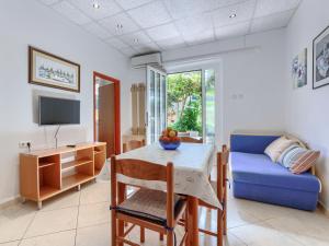 Apartment Lidija by Interhome