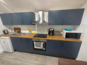 Southall - Sleeps 3 & Great Transport Links