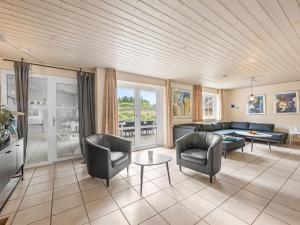 Holiday Home Hedi - 900m from the sea by Interhome