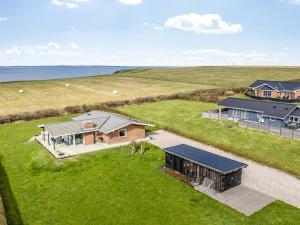 Holiday Home Kirsa - 200m to the fjord by Interhome - 3hvězdičkové hotely ve městě Vinderup