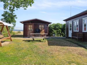 Holiday Home Mirkka - 50m from the sea by Interhome
