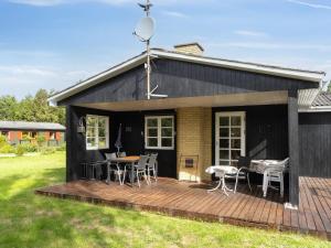 Holiday Home Brunhilde - 850m from the sea by Interhome