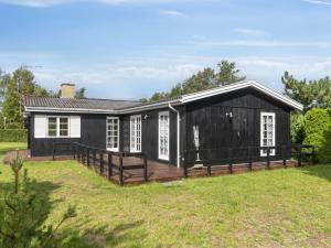 Holiday Home Brunhilde - 850m from the sea by Interhome