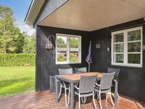 Holiday Home Brunhilde - 850m from the sea by Interhome