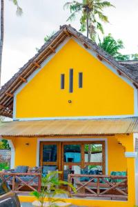 Craft House - An Artistic Oasis