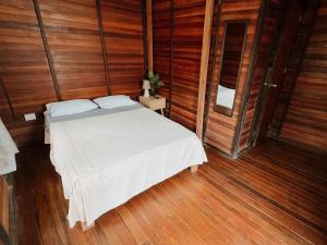 HOSPEDAJE CasaBlanca Huacachina