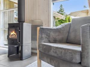 Holiday Home Eini - 500m from the sea by Interhome