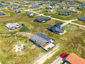 Holiday Home Signhild - from the sea by Interhome