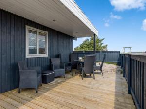 Holiday Home Signhild - from the sea by Interhome