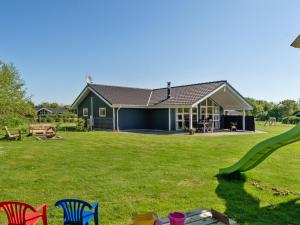 Holiday Home Eicke - 12km from the sea by Interhome