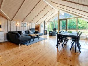 Holiday Home Sanna - 30km from the sea by Interhome