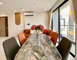 Shi House - 2BR GH3 Luxury, Comfortable, Park View