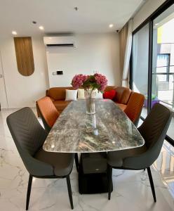 Shi House - 2BR GH3 Luxury, Comfortable, Park View