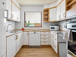 Holiday Home Ingward - 750m from the sea by Interhome